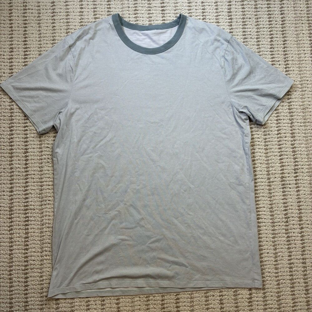 Lululemon Men's Athletic White Green Striped Performance Shirt XL Stretch Gym